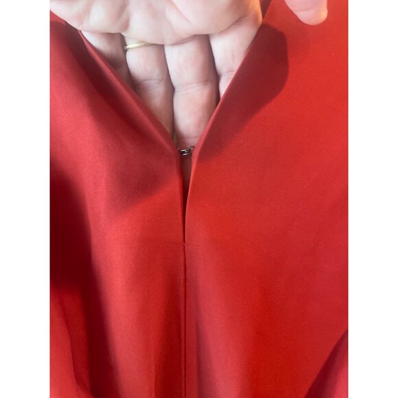 Banana Republic Red Knot-Front Petite Dress Size 6 Made Of Recycled Polyester - Picture 4 of 6